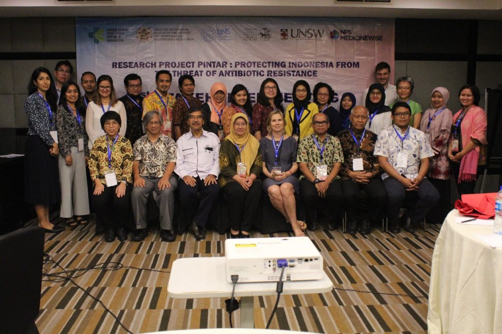 S3 IKM UNS ikut dalam Projek Penelitian Protecting Indonesia from the Threat of Antibiotic Resistance (PINTAR).
