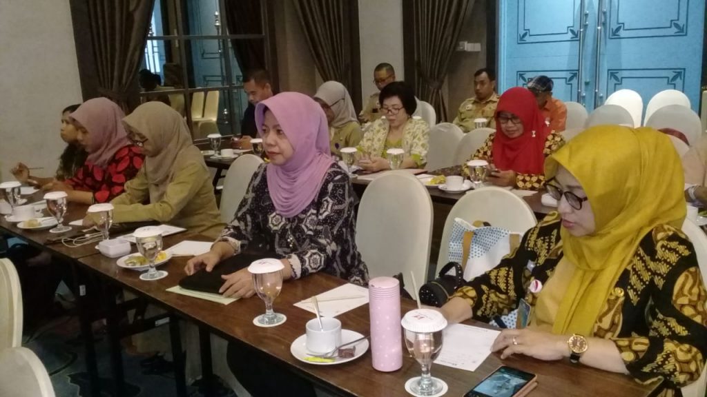 Staf dosen S3 IKM Dr. Sri Mulyani, S.Kep, M.Kes mengikuti Rapat Kerja Kesehatan Daerah Kota Surakarta