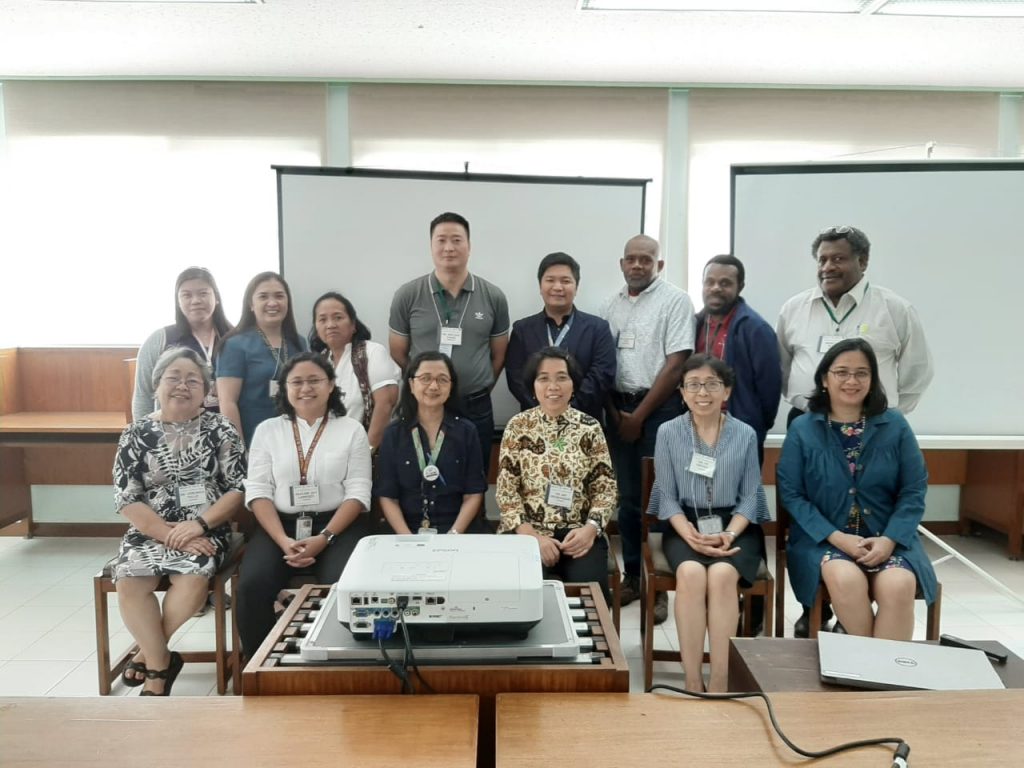 Dr Ari Natalia Probandari, MPH, PhD menjadi Fasilitator Implementation Research Workshop di Research Institute for Tropical Medicine, Filipina